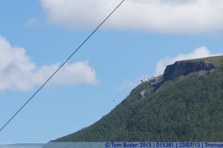 Photo ID: 015381, Cable car and paragliders, Troms, Norway