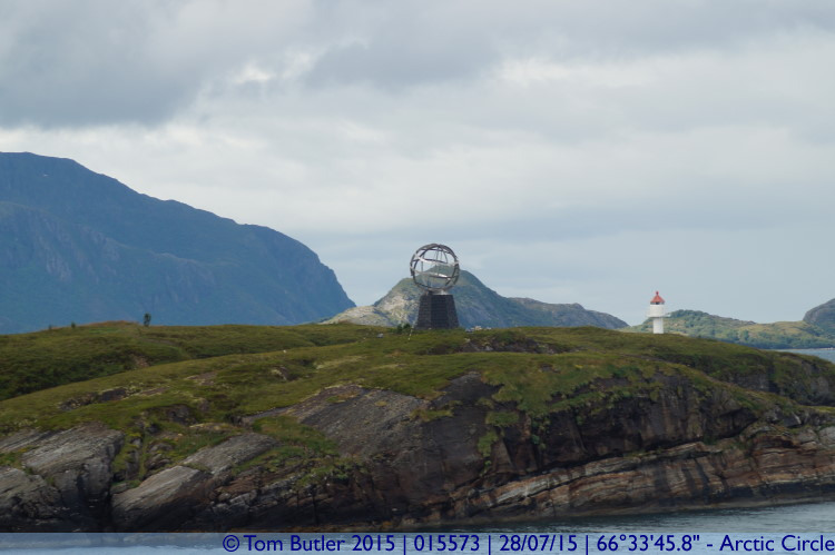 Photo ID: 015573, South of the Arctic, 6633'45.8 - Arctic Circle, Norway