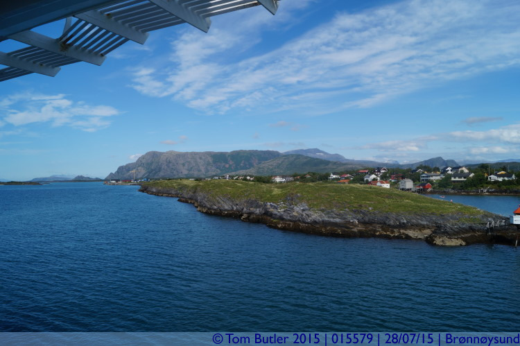 Photo ID: 015579, Entering the harbour, Brnnysund, Norway