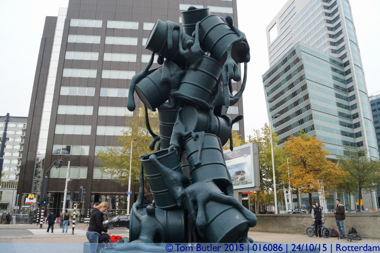 Photo ID: 016086, Sculpture by the Beurs, Rotterdam, Netherlands