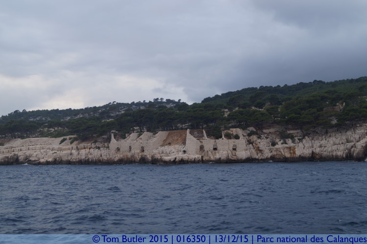 Photo ID: 016350, Ruins on the Pointe de la Cacau, Parc national des Calanques, France