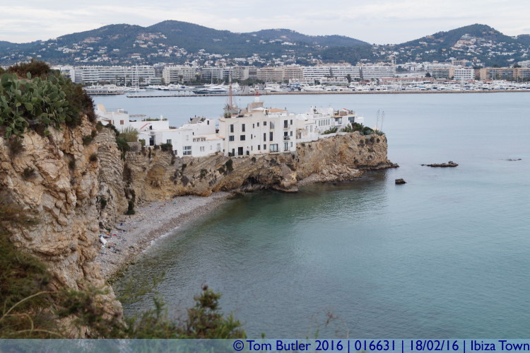 Photo ID: 016631, Harbourside houses, Ibiza Town, Spain