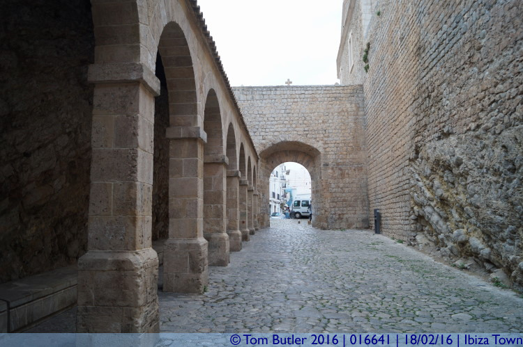 Photo ID: 016641, Portal de ses Taules, Ibiza Town, Spain