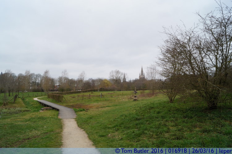 Photo ID: 016918, Nature park, Ieper, Belgium