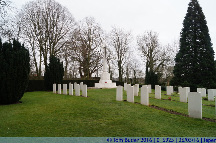 Photo ID: 016925, Ramparts Cemetery, Ieper, Belgium