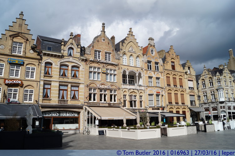 Photo ID: 016963, Grote Markt, Ieper, Belgium