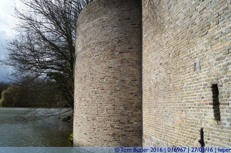 Photo ID: 016967, Walls of the Lille Gate, Ieper, Belgium
