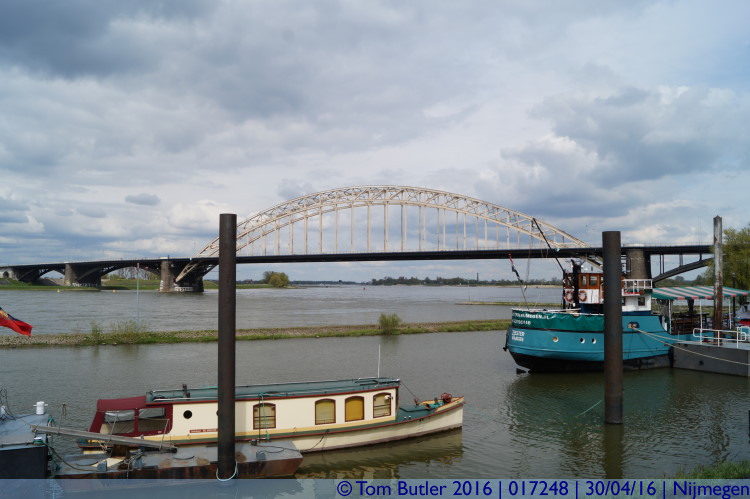 Photo ID: 017248, By the Waal, Nijmegen, Netherlands