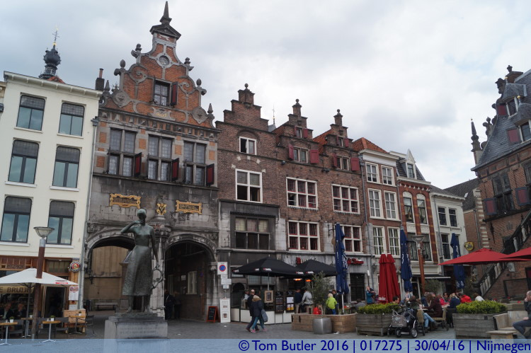 Photo ID: 017275, In the Grote Markt, Nijmegen, Netherlands