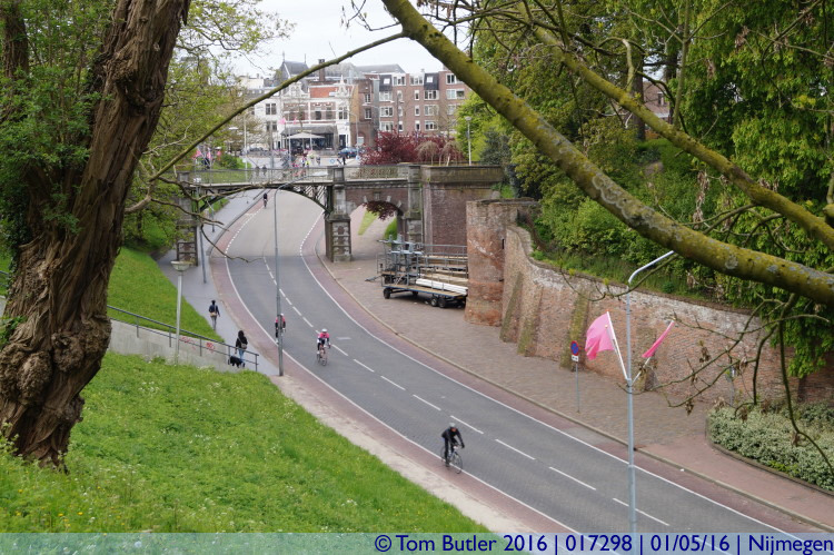 Photo ID: 017298, Valkhof walls, Nijmegen, Netherlands