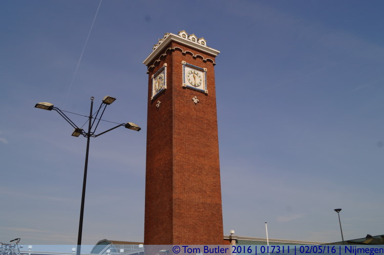 Photo ID: 017311, Station clock, Nijmegen, Netherlands