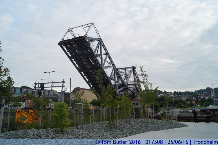 Photo ID: 017508, Rail bridge lifting, Trondheim, Norway