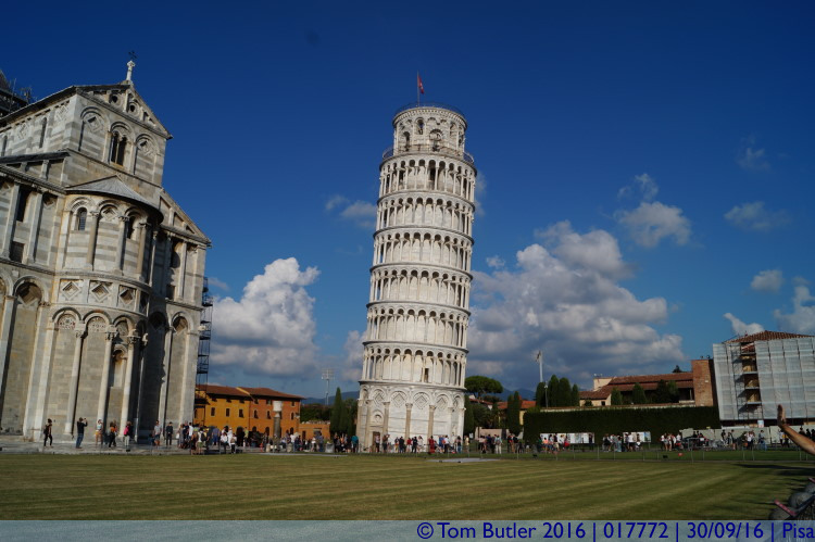 Photo ID: 017772, Full lean, Pisa, Italy
