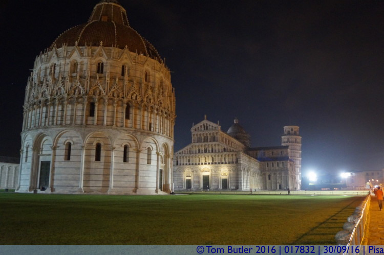 Photo ID: 017832, Piazza dei Miracoli at night, Pisa, Italy