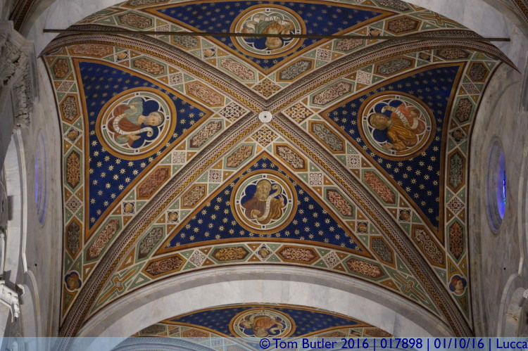 Photo ID: 017898, Ceiling, Lucca, Italy