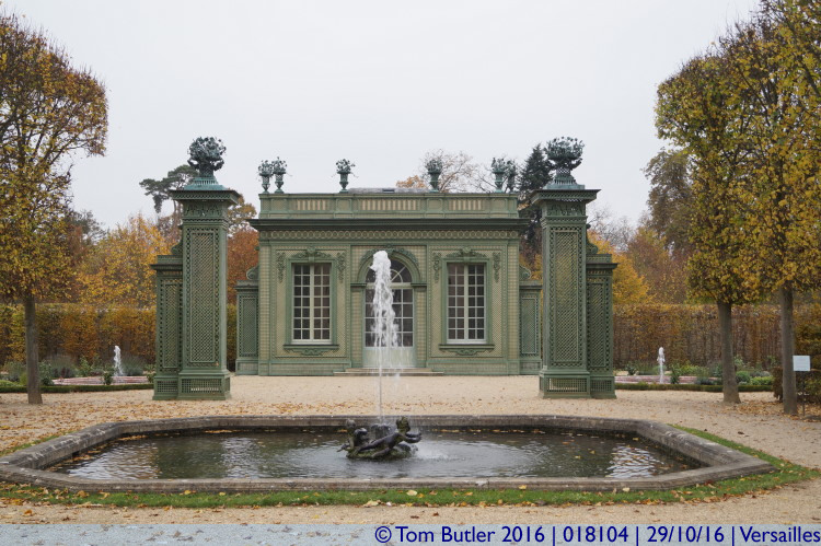 Photo ID: 018104, Garden pavilion, Versailles, France