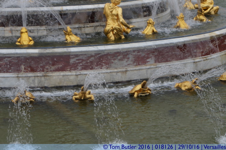 Photo ID: 018126, Water spouting frogs, Versailles, France