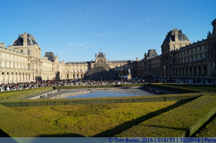 Photo ID: 018193, Palais du Louvre, Paris, France