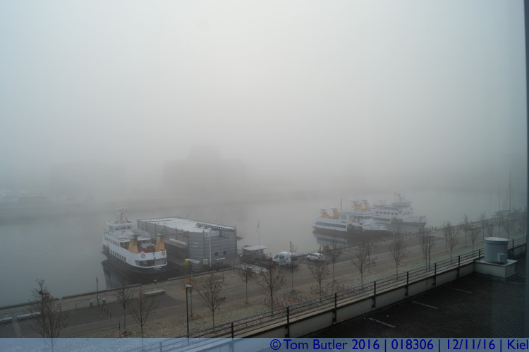 Photo ID: 018306, Morning Mists, Kiel, Germany