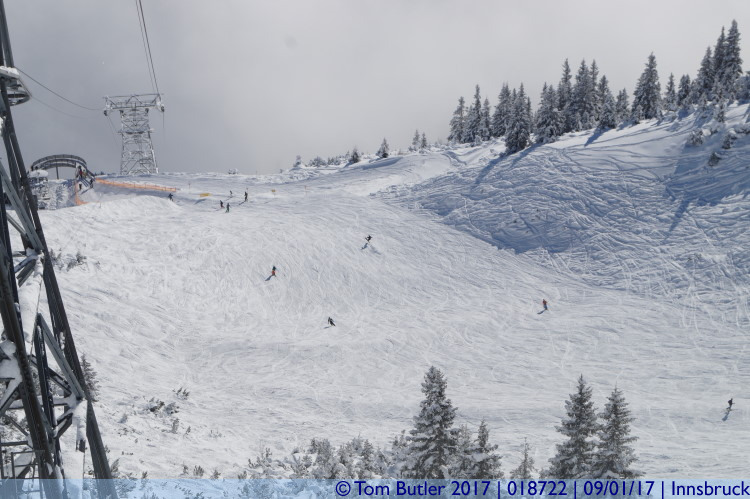 Photo ID: 018722, Skiing down, Innsbruck, Austria