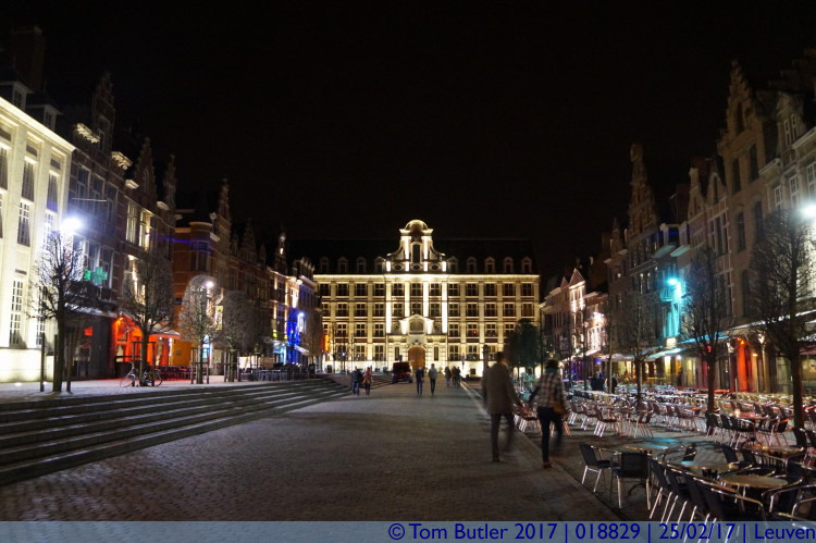 Photo ID: 018829, Oude Markt, Leuven, Belgium