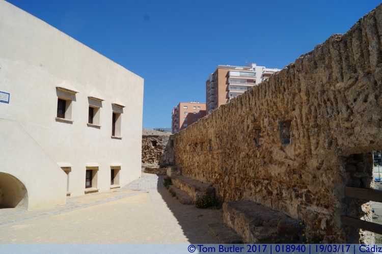 Photo ID: 018940, Inside the fort, Cadiz, Spain