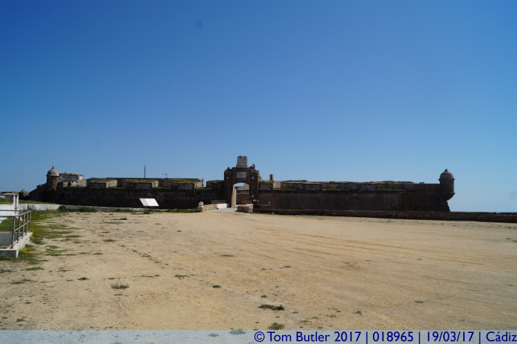 Photo ID: 018965, Small fort, Cadiz, Spain