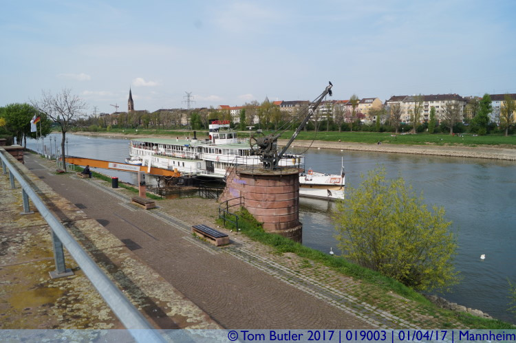 Photo ID: 019003, Neckar, Mannheim, Germany