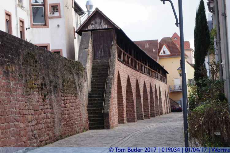 Photo ID: 019034, Wormser Stadtmauer, Worms, Germany