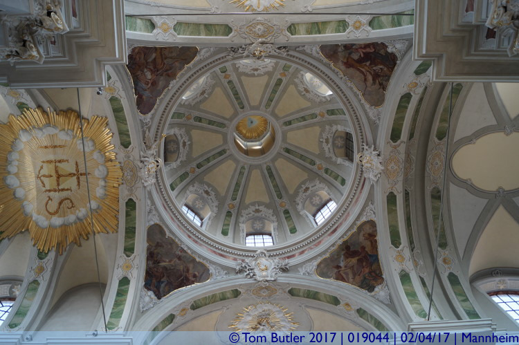 Photo ID: 019044, Under the dome, Mannheim, Germany