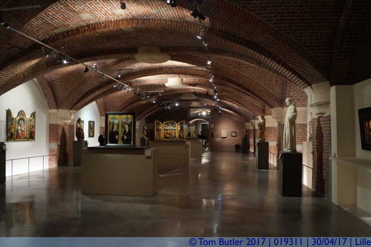 Photo ID: 019311, Undercroft, Lille, France