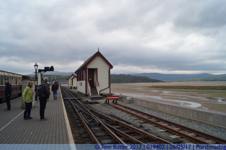 Photo ID: 019402, Looking down the tracks, Porthmadog, Wales