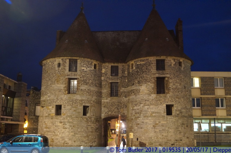 Photo ID: 019535, Gatehouse at night, Dieppe, France