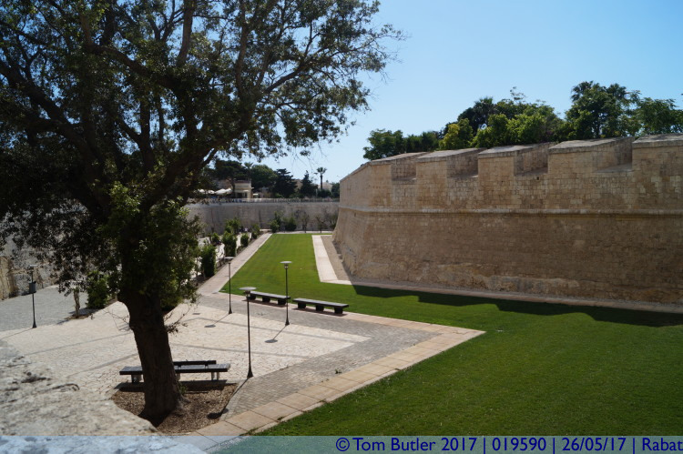 Photo ID: 019590, By the walls, Rabat, Malta