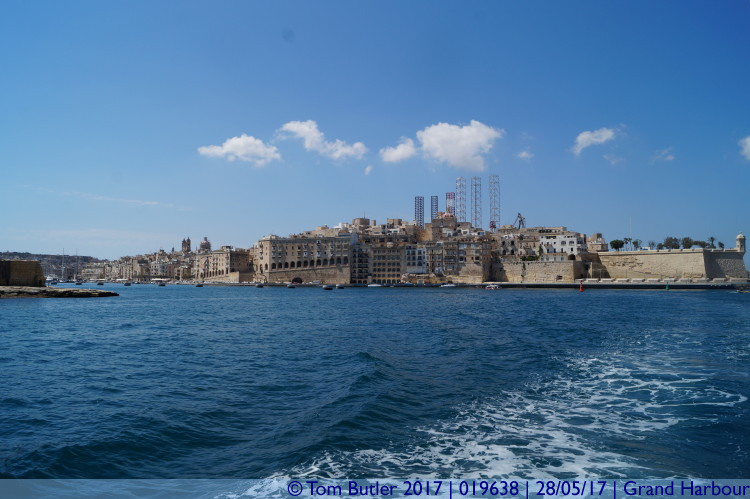 Photo ID: 019638, In the Grand Harbour, Grand Harbour, Malta