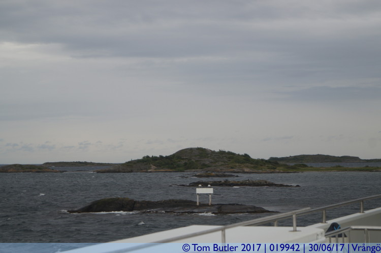 Photo ID: 019942, Island off shore, Vrng, Sweden