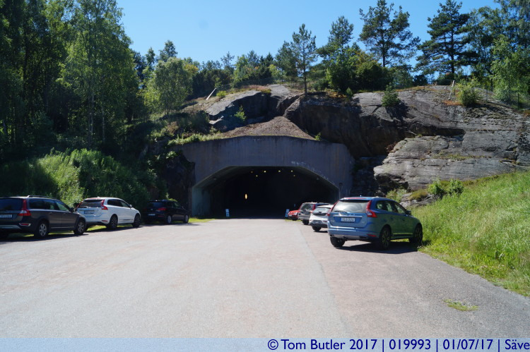 Photo ID: 019993, Approaching the cavern, Sve, Sweden
