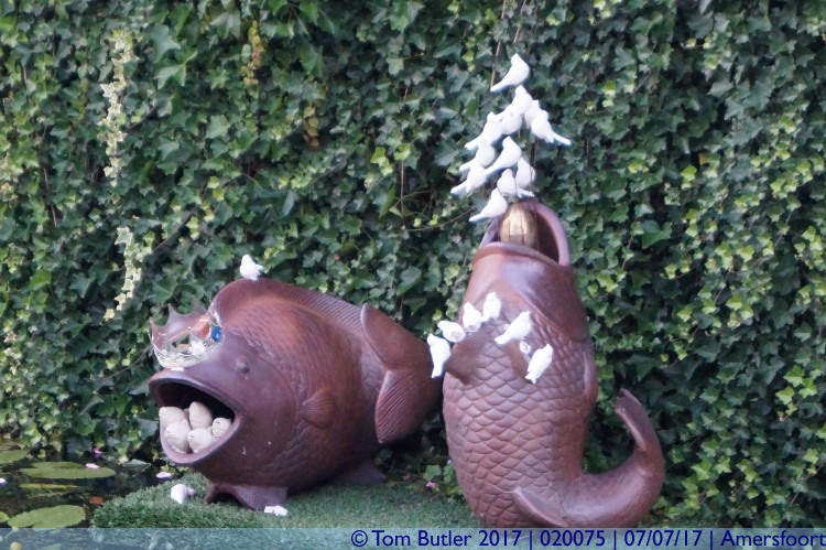 Photo ID: 020075, Fish sculpture, Amersfoort, Netherlands