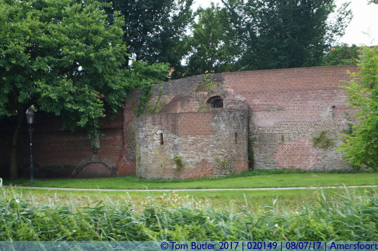 Photo ID: 020149, City walls and towers, Amersfoort, Netherlands
