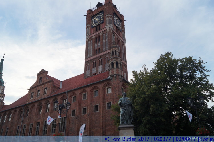 Photo ID: 020377, Town Hall, Torun, Poland