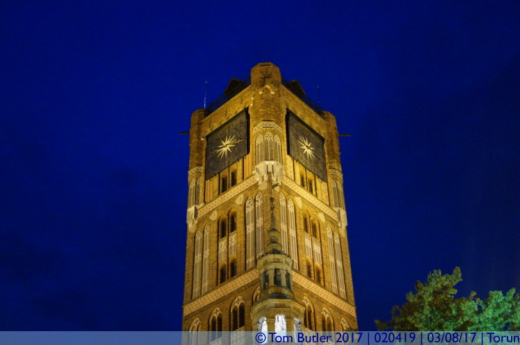 Photo ID: 020419, Tower at night, Torun, Poland