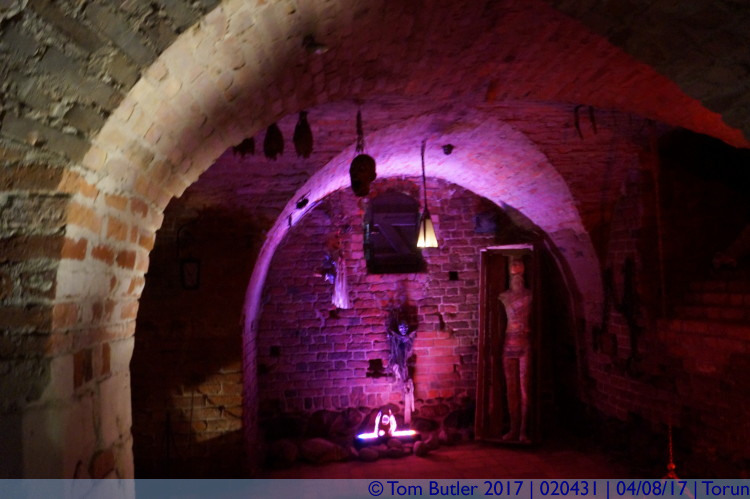 Photo ID: 020431, Horror chamber, Torun, Poland