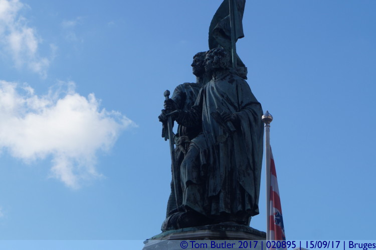 Photo ID: 020895, Statue in the Markt, Bruges, Belgium