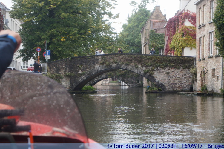 Photo ID: 020931, Looking down the canal, Bruges, Belgium