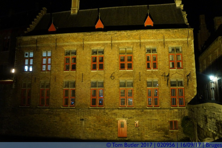 Photo ID: 020956, Town hall at night, Bruges, Belgium