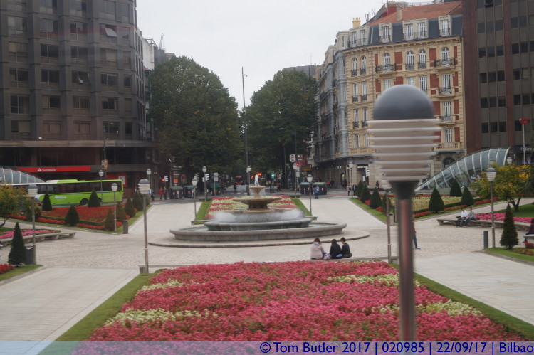 Photo ID: 020985, Plaza Moyua, Bilbao, Spain