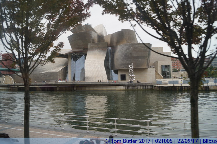 Photo ID: 021005, View across the river, Bilbao, Spain