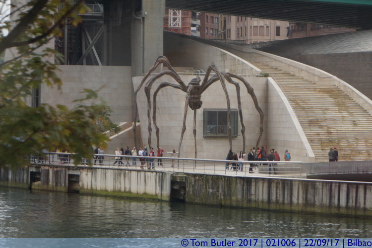 Photo ID: 021006, Giant spider, Bilbao, Spain
