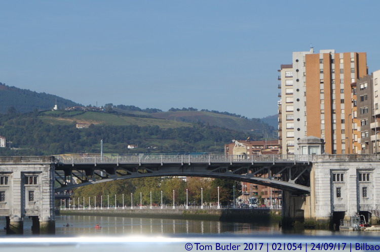 Photo ID: 021054, Deustuko zubia, Bilbao, Spain
