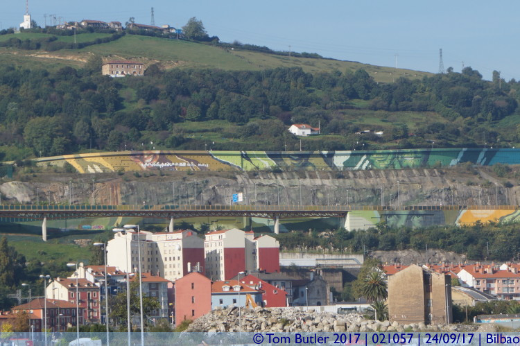 Photo ID: 021057, Colourful embankments, Bilbao, Spain